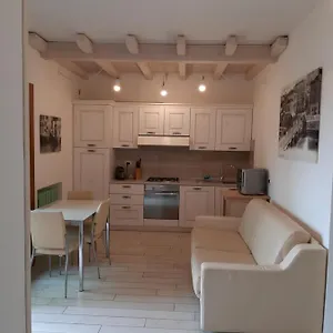 https://sweet-appartment.hotelinveneto.com